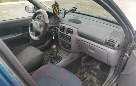 Renault Clio III, 2000 год, 130 000 рублей, 10 фотография