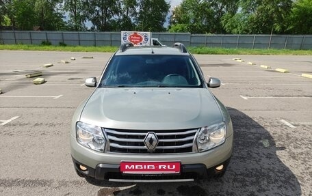 Renault Duster I рестайлинг, 2014 год, 870 000 рублей, 2 фотография
