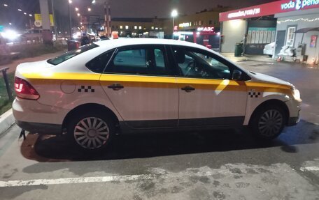 Volkswagen Polo VI (EU Market), 2018 год, 500 000 рублей, 2 фотография