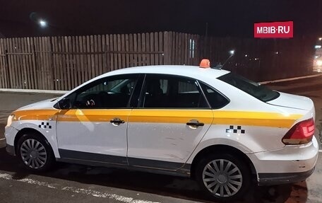 Volkswagen Polo VI (EU Market), 2018 год, 500 000 рублей, 4 фотография
