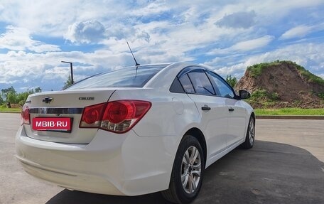 Chevrolet Cruze II, 2013 год, 750 000 рублей, 3 фотография