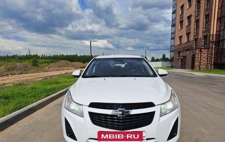 Chevrolet Cruze II, 2013 год, 750 000 рублей, 2 фотография