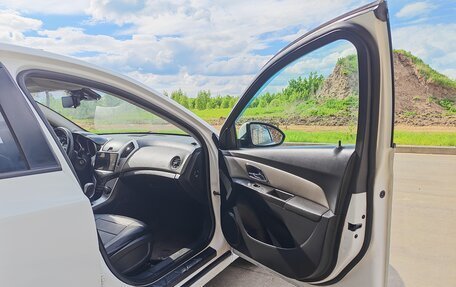 Chevrolet Cruze II, 2013 год, 750 000 рублей, 19 фотография