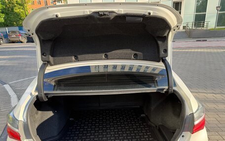 Toyota Corolla, 2016 год, 1 350 000 рублей, 17 фотография