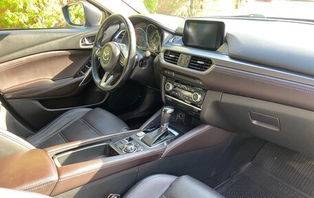Mazda 6, 2018 год, 1 890 000 рублей, 15 фотография