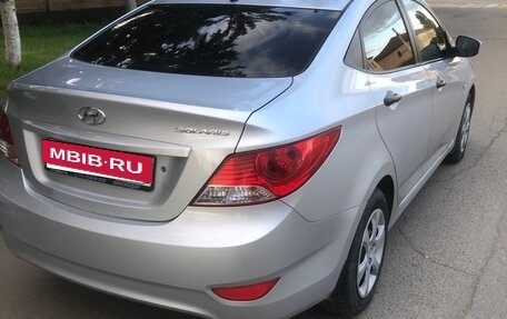 Hyundai Solaris II рестайлинг, 2013 год, 900 000 рублей, 5 фотография