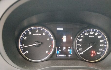 Mitsubishi Outlander III рестайлинг 3, 2018 год, 1 725 000 рублей, 9 фотография