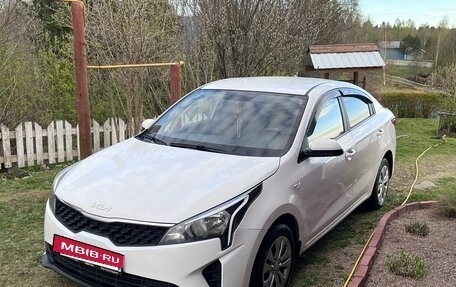 KIA Rio IV, 2021 год, 1 000 000 рублей, 3 фотография