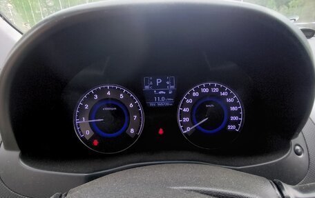 Hyundai Solaris II рестайлинг, 2015 год, 1 000 000 рублей, 5 фотография