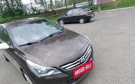 Hyundai Solaris II рестайлинг, 2015 год, 1 000 000 рублей, 16 фотография