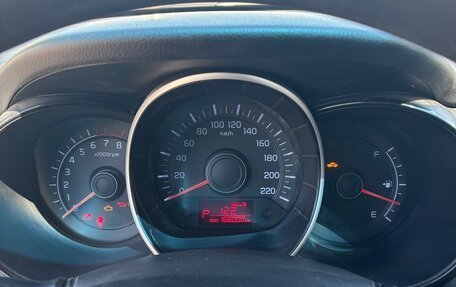 KIA Rio III рестайлинг, 2013 год, 1 000 000 рублей, 8 фотография