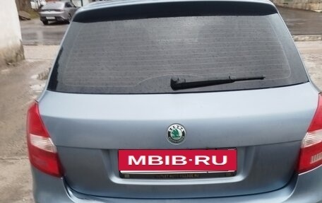 Skoda Fabia II, 2009 год, 480 000 рублей, 2 фотография
