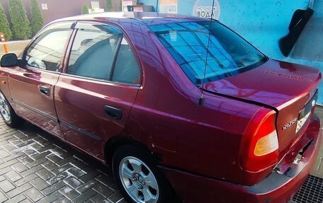 Hyundai Accent II, 2004 год, 225 000 рублей, 2 фотография