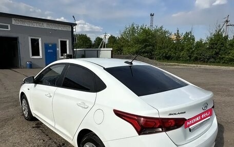 Hyundai Solaris II рестайлинг, 2019 год, 1 350 000 рублей, 3 фотография