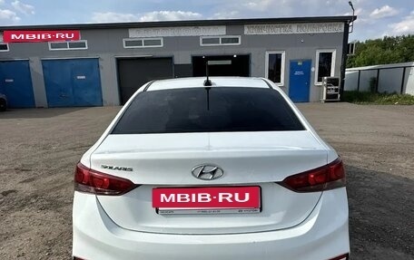 Hyundai Solaris II рестайлинг, 2019 год, 1 350 000 рублей, 5 фотография