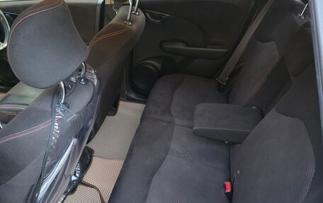 Honda Fit III, 2012 год, 890 000 рублей, 12 фотография