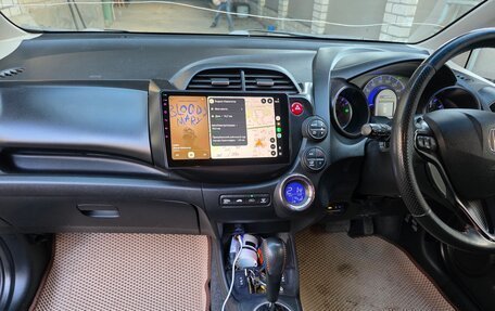 Honda Fit III, 2012 год, 890 000 рублей, 11 фотография