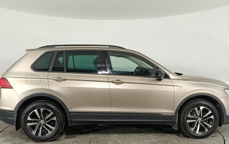 Volkswagen Tiguan II, 2020 год, 2 170 000 рублей, 7 фотография