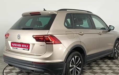 Volkswagen Tiguan II, 2020 год, 2 170 000 рублей, 6 фотография