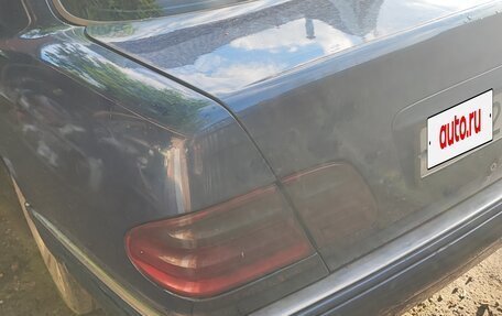 Mercedes-Benz E-Класс, 1999 год, 265 000 рублей, 10 фотография