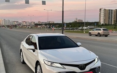 Toyota Camry, 2018 год, 2 810 000 рублей, 1 фотография