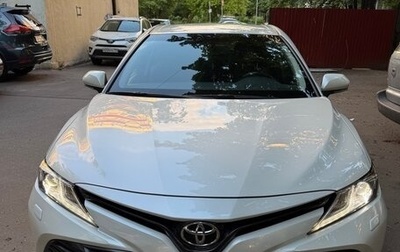 Toyota Camry, 2019 год, 2 450 000 рублей, 1 фотография