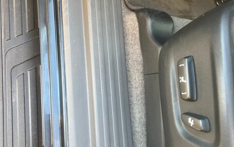Toyota Land Cruiser Prado 150 рестайлинг 2, 2012 год, 2 750 000 рублей, 15 фотография