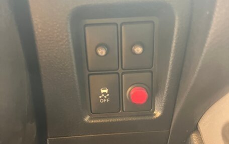 Toyota Land Cruiser Prado 150 рестайлинг 2, 2012 год, 2 750 000 рублей, 22 фотография