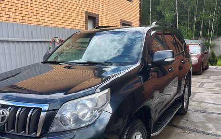 Toyota Land Cruiser Prado 150 рестайлинг 2, 2012 год, 2 750 000 рублей, 36 фотография