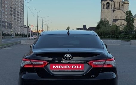 Toyota Camry, 2018 год, 2 750 000 рублей, 6 фотография