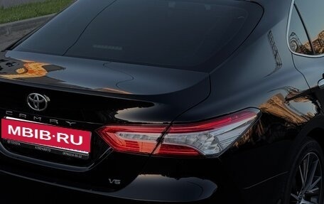 Toyota Camry, 2018 год, 2 750 000 рублей, 5 фотография