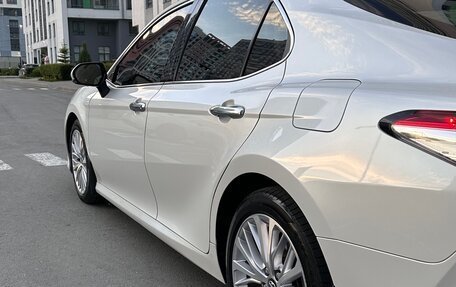 Toyota Camry, 2018 год, 2 810 000 рублей, 15 фотография