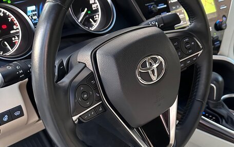 Toyota Camry, 2018 год, 2 810 000 рублей, 26 фотография