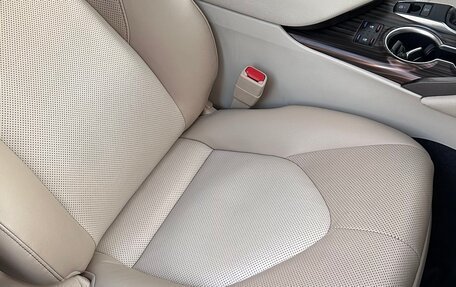 Toyota Camry, 2018 год, 2 810 000 рублей, 29 фотография