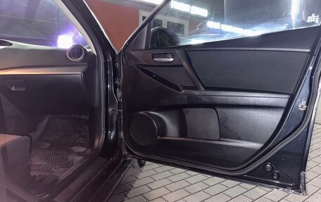 Mazda 3, 2011 год, 850 000 рублей, 14 фотография