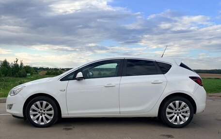 Opel Astra J, 2011 год, 680 000 рублей, 5 фотография