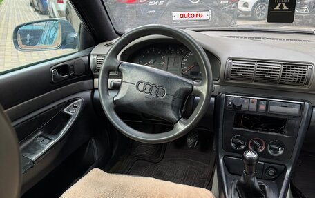 Audi A4, 1995 год, 300 000 рублей, 10 фотография