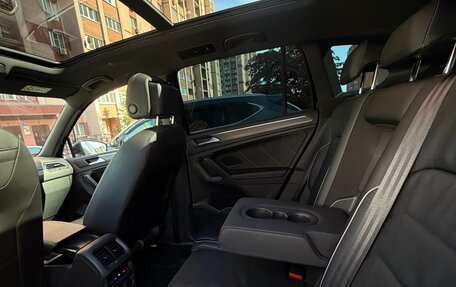 Volkswagen Tiguan II, 2021 год, 4 205 000 рублей, 8 фотография