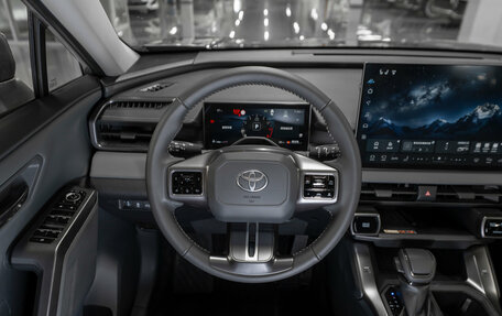 Toyota RAV4, 2026 год, 4 550 000 рублей, 11 фотография