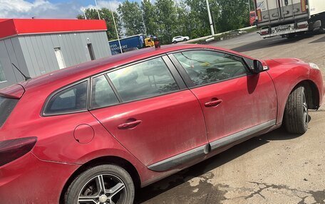 Renault Megane III, 2010 год, 690 000 рублей, 3 фотография