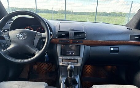 Toyota Avensis III рестайлинг, 2008 год, 800 000 рублей, 5 фотография