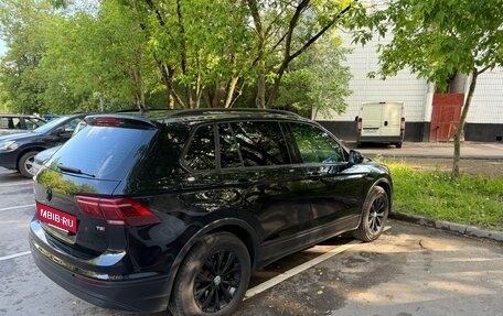 Volkswagen Tiguan II, 2017 год, 2 000 000 рублей, 7 фотография