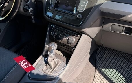 Volkswagen Tiguan II, 2017 год, 2 000 000 рублей, 10 фотография