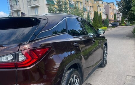 Lexus RX IV рестайлинг, 2019 год, 6 800 000 рублей, 3 фотография