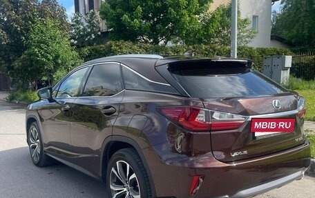 Lexus RX IV рестайлинг, 2019 год, 6 800 000 рублей, 5 фотография