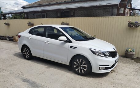 KIA Rio III рестайлинг, 2016 год, 1 365 000 рублей, 3 фотография
