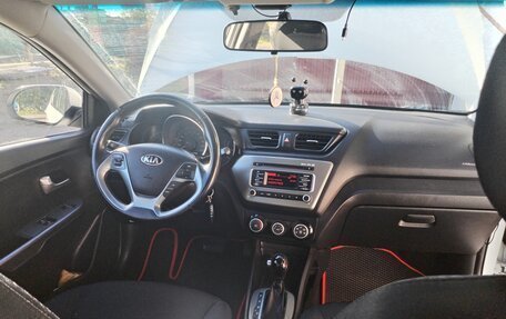 KIA Rio III рестайлинг, 2016 год, 1 365 000 рублей, 7 фотография