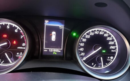 Toyota Camry, 2019 год, 2 450 000 рублей, 5 фотография