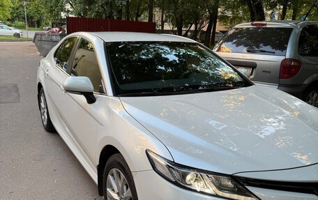 Toyota Camry, 2019 год, 2 450 000 рублей, 3 фотография