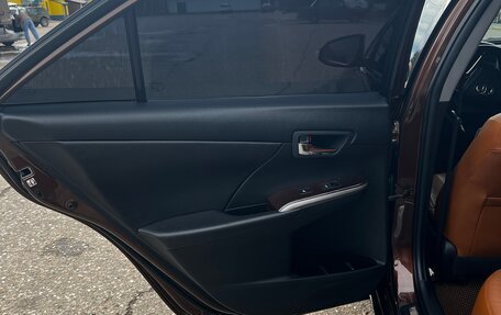 Toyota Camry, 2017 год, 2 300 000 рублей, 8 фотография